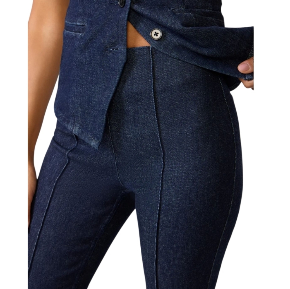 NEW Spanx Micro Flare Jean